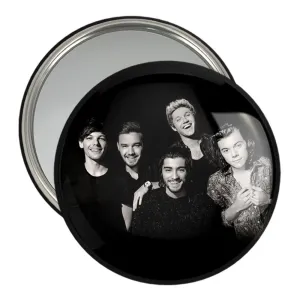 آینه جیبی گروه موسیقی وان دایرکشن One Direction