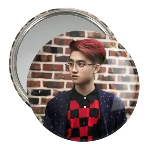 آینه جیبی کیونگ سو گروه موسیقی اکسو EXO