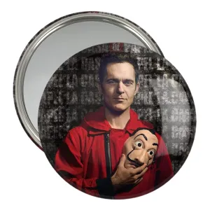 آینه جیبی برلین سریال Money Heist