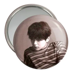 آینه جیبی شوگا Suga گروه بی تی اس BTS