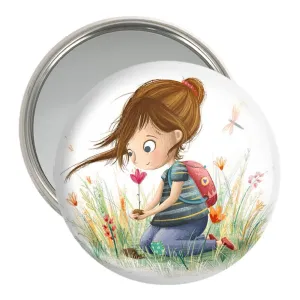 آینه جیبی دختر