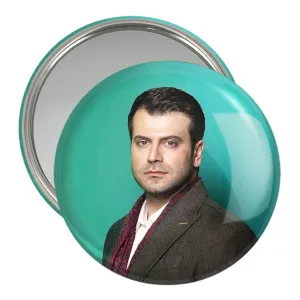 آینه جیبی روزبه حصاری