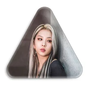 پیکسل مثلثی جیوو گروه کارد KARD