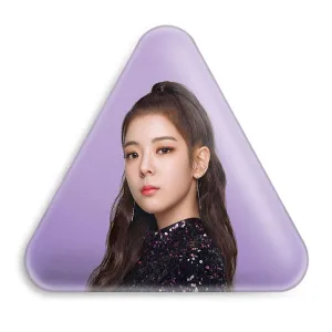 پیکسل مثلثی لیا گروه ایتزی ITZY