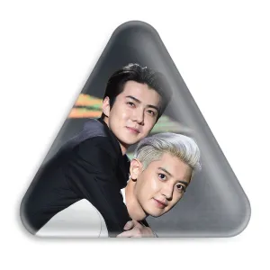 پیکسل مثلثی گروه اکسو EXO