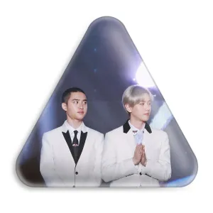 پیکسل مثلثی گروه اکسو EXO