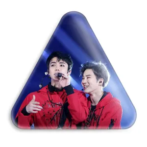 پیکسل مثلثی گروه اکسو EXO