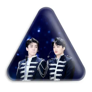 پیکسل مثلثی گروه اکسو EXO