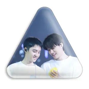 پیکسل مثلثی گروه اکسو EXO