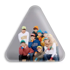 پیکسل مثلثی گروه اکسو EXO