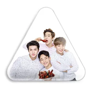 پیکسل مثلثی گروه اکسو EXO