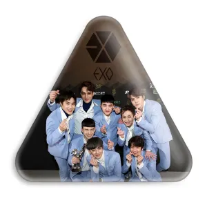 پیکسل مثلثی گروه اکسو EXO