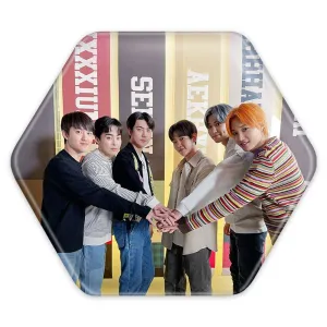 پیکسل شش ضلعی گروه اکسو EXO