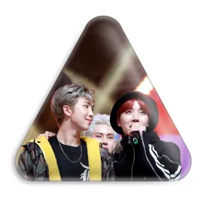 پیکسل مثلثی گروه بی تی اس BTS