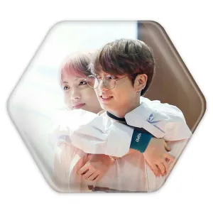پیکسل شش ضلعی گروه بی تی اس BTS