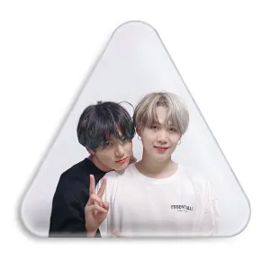 پیکسل مثلثی گروه بی تی اس BTS