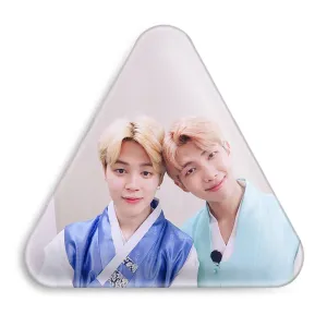 پیکسل مثلثی گروه بی تی اس BTS