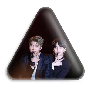 پیکسل مثلثی گروه بی تی اس BTS