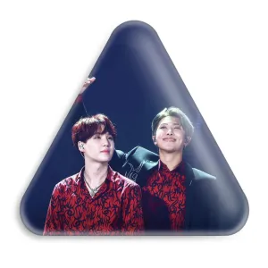 پیکسل مثلثی گروه بی تی اس BTS