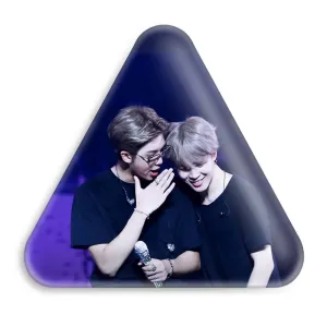 پیکسل مثلثی گروه بی تی اس BTS