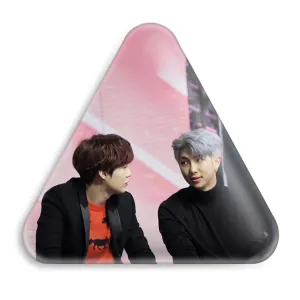 پیکسل مثلثی گروه بی تی اس BTS