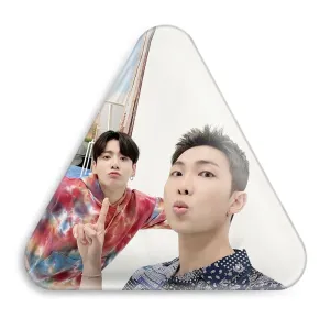 پیکسل مثلثی گروه بی تی اس BTS