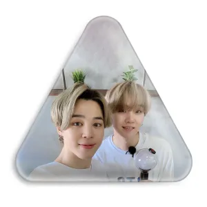 پیکسل مثلثی گروه بی تی اس BTS