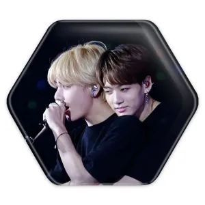 پیکسل شش ضلعی  تهیونگ و جونگ کوک ویکوک گروه بی تی اس BTS