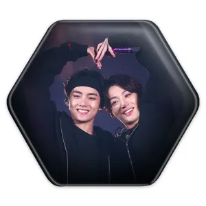 پیکسل شش ضلعی  تهیونگ و جونگ کوک ویکوک گروه بی تی اس BTS