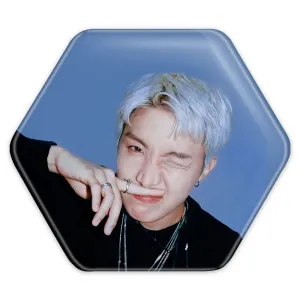 پیکسل شش ضلعی جی هوپ J Hope گروه بی تی اس BTS