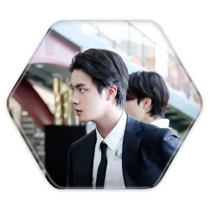پیکسل شش ضلعی جین Jin گروه بی تی اس BTS