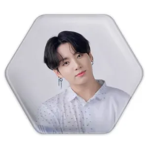 پیکسل شش ضلعی جونگ کوک Jung Kook گروه بی تی اس BTS