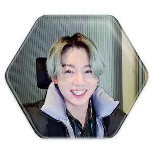 پیکسل شش ضلعی جونگ کوک Jung Kook گروه بی تی اس BTS