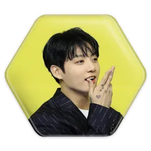 پیکسل شش ضلعی جونگ کوک Jung Kook گروه بی تی اس BTS