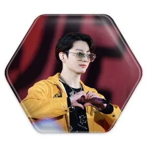 پیکسل شش ضلعی جونگ کوک Jung Kook گروه بی تی اس BTS
