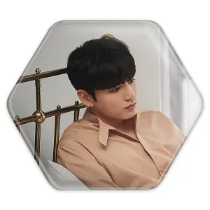 پیکسل شش ضلعی جونگ کوک Jung Kook گروه بی تی اس BTS