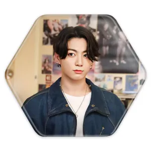 پیکسل شش ضلعی جونگ کوک Jung Kook گروه بی تی اس BTS