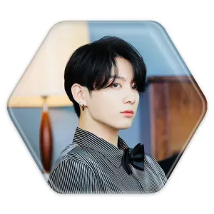 پیکسل شش ضلعی جونگ کوک Jung Kook گروه بی تی اس BTS