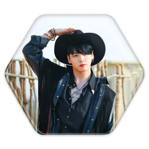 پیکسل شش ضلعی جونگ کوک Jung Kook گروه بی تی اس BTS