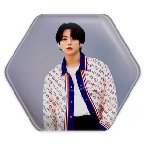 پیکسل شش ضلعی جونگ کوک Jung Kook گروه بی تی اس BTS