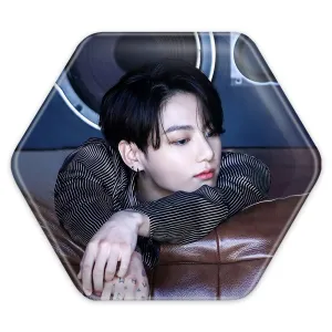 پیکسل شش ضلعی جونگ کوک Jung Kook گروه بی تی اس BTS