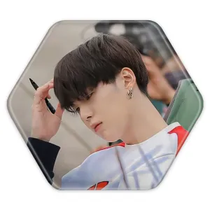 پیکسل شش ضلعی شوگا Suga گروه بی تی اس BTS
