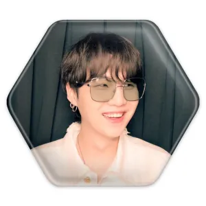 پیکسل شش ضلعی شوگا Suga گروه بی تی اس BTS