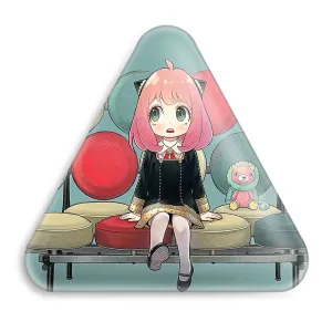 پیکسل مثلثی خانواده فورجر انیمه اسپای ایکس فمیلی Spy x Family