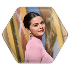 پیکسل شش ضلعی سلنا گومز Selena Gomez