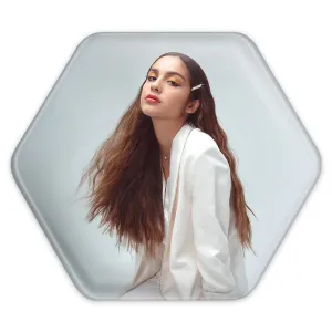 پیکسل شش ضلعی اولیویا رودریگو Olivia Rodrigo