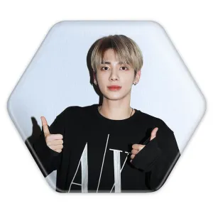 پیکسل شش ضلعی تهیون گروه تی اکس تی TXT