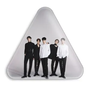 پیکسل مثلثی گروه تی اکس تی TXT