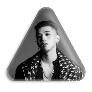 پیکسل مثلثی بی ام گروه کارد Kard