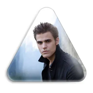 پیکسل مثلثی استفان سالواتوره خاطرات یک خون آشام The Vampire Diaries